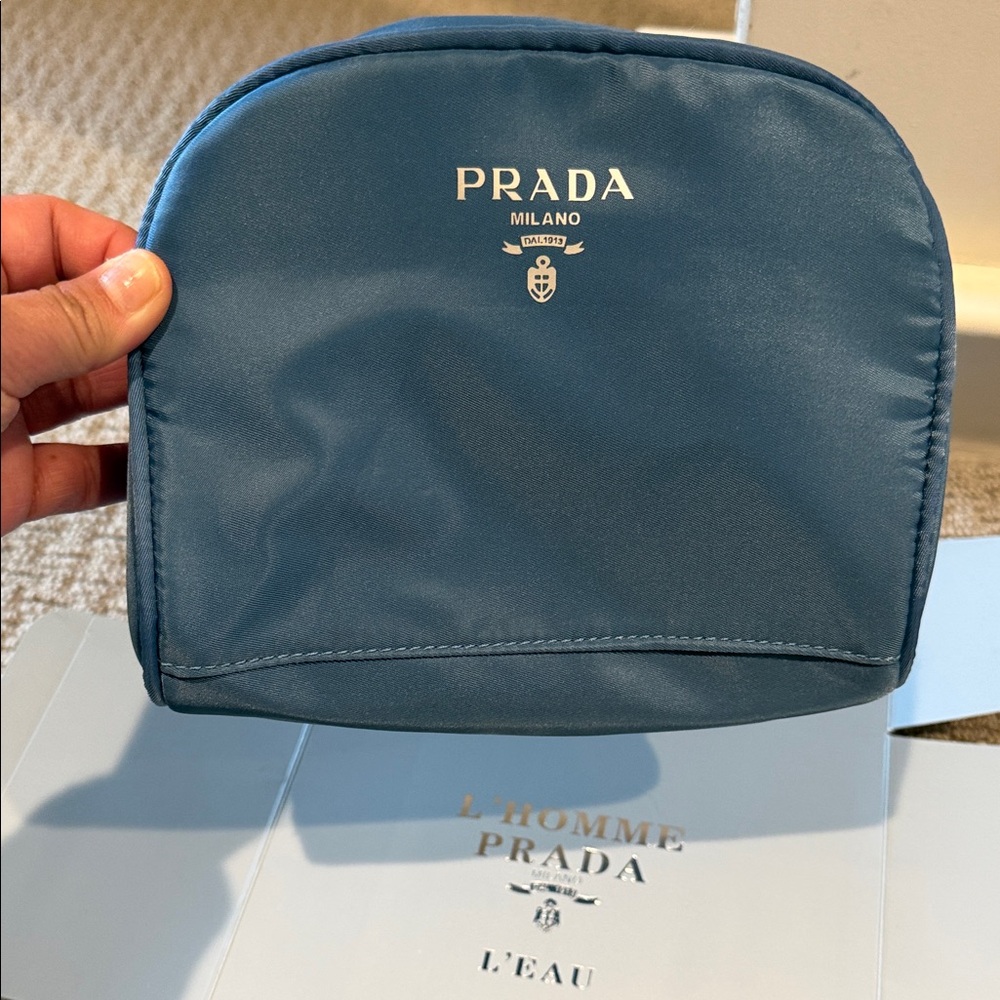 Beauty GWP (Gift with Purchase) Prada Milano Powder Blue Gray Cosmetic case